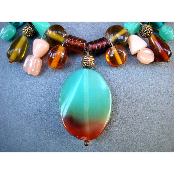 Multicolor Beaded Necklace & Earrings Set With Lobster Clasp - Picture 4 of 4